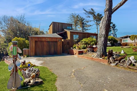 Nature's Paradise House in Gualala