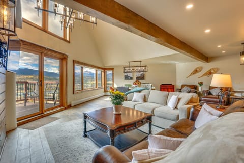 Mountain Adventure Home Base - Ski, Hike and Chill! Apartment in Fraser