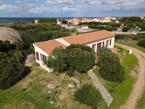 Property building, Natural landscape, Bird's eye view, Sea view