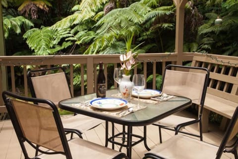 Cymbidium House Volcano Village by Casago Kona - Fun! House in Volcano