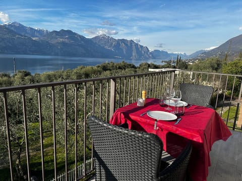 Villalvento "only Adult plus 16y" Apartment in Malcesine