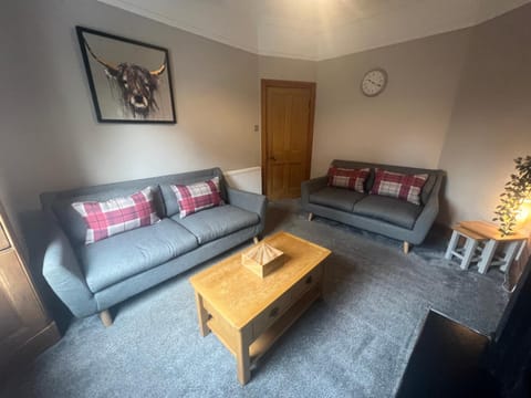 The TWEED in the centre of Melrose Apartment in England