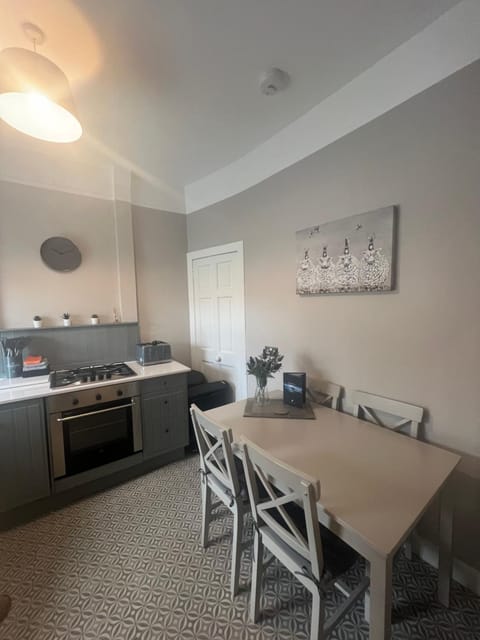 The TWEED in the centre of Melrose Apartment in England