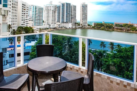 Balcony/Terrace, Lake view