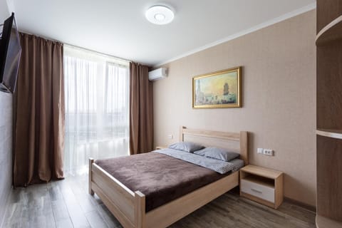 Bed, Photo of the whole room, Bedroom, air conditioner