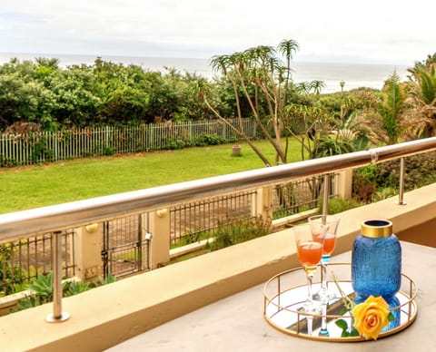 Balcony/Terrace, Beach, Garden view
