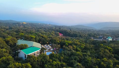 Property building, Bird's eye view, View (from property/room)