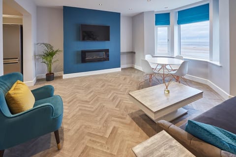 Living room, Seating area, Dining area, Sea view