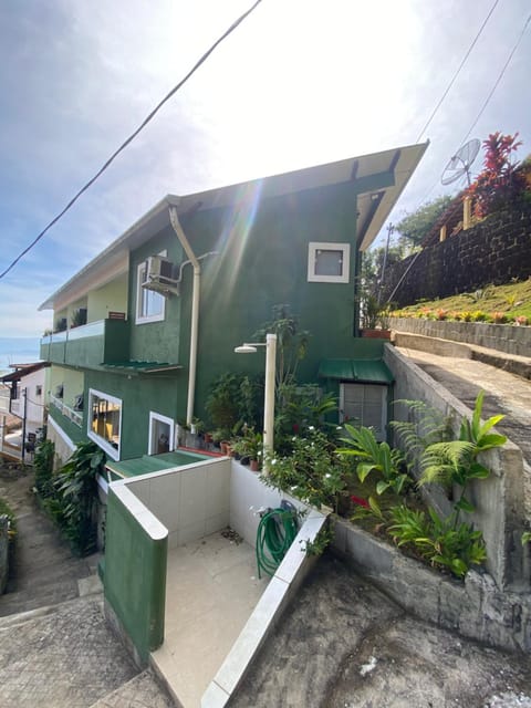 Property building, Day, Garden, Garden view