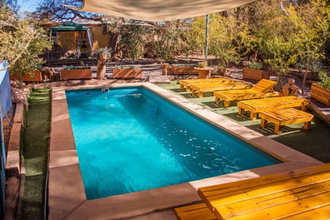 Swimming pool, Swimming pool