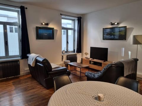 Grand appartement près de la Cathédrale de Quimper Apartment in Quimper