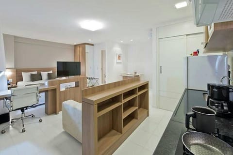 TV and multimedia, Kitchen or kitchenette, Photo of the whole room