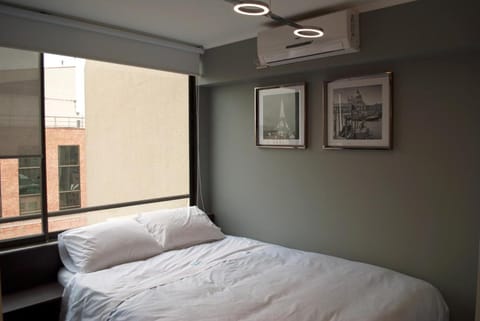 Bed, Photo of the whole room, Bedroom, air conditioner