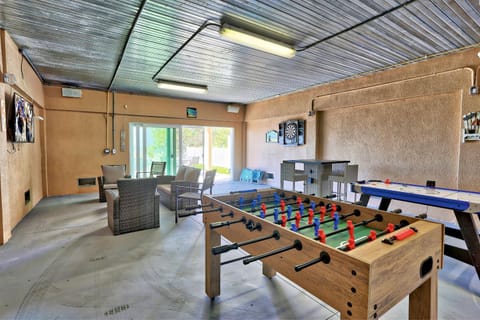 Seaclusion Beach Townhome House in North Redington Beach
