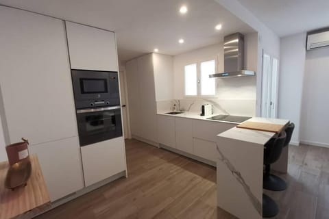 Moraira Dream - RENOVATED - Moraria City Center Apartment in Moraira