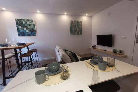 Moraira Dream - RENOVATED - Moraria City Center Apartment in Moraira