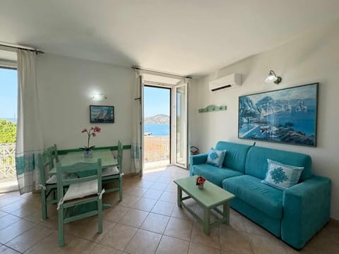Living room, Sea view