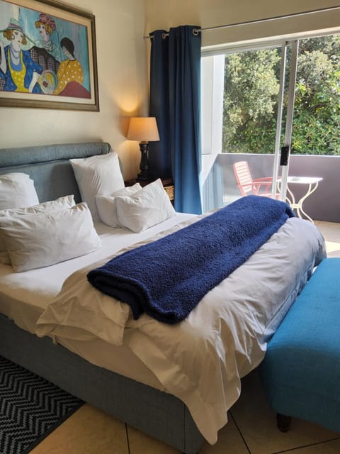 Bed, View (from property/room), Bedroom