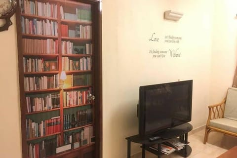 Communal lounge/ TV room, TV and multimedia