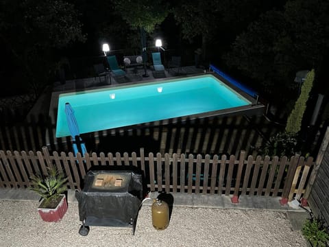 La bastide de Mauragne - Gîte les Iris Apartment in Bonnieux