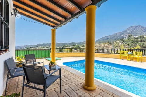 Natural landscape, Mountain view, Swimming pool