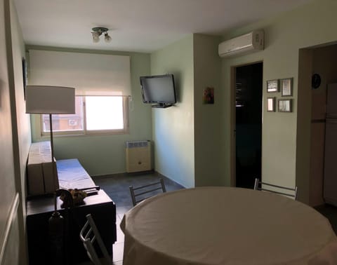 Communal lounge/ TV room, Dining area