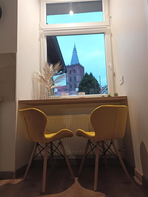 Kitchen or kitchenette, Landmark view, Inner courtyard view