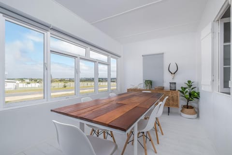 Live Simply Beach House House in Western Cape