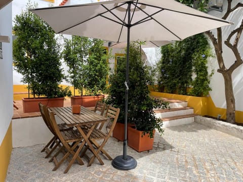 Patio, Garden