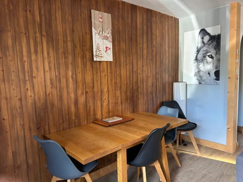 Jean Fabian Mountain View Apartment in Montriond