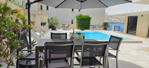 Patio, Balcony/Terrace, Pool view, Swimming pool, sunbed