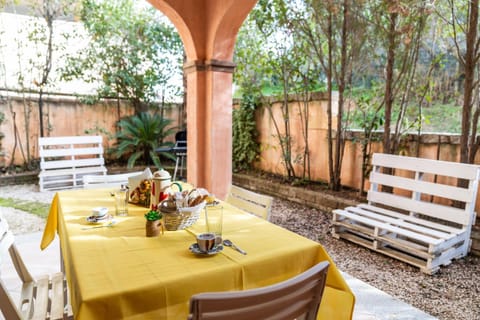 Casa Matilda Villasimius, 7 posti, 3 stanze, doppio giardino Apartment in Villasimius