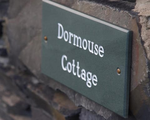 Dormouse Cottage House in Coniston