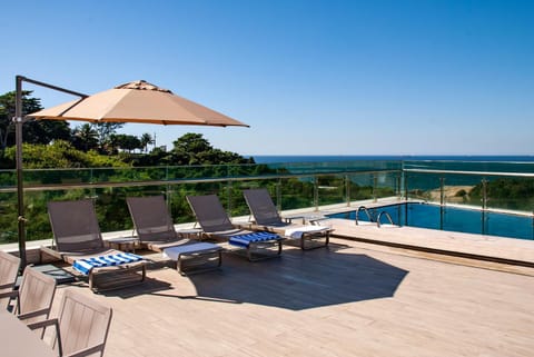 Swimming pool, Internal: Not applicable to any particular room