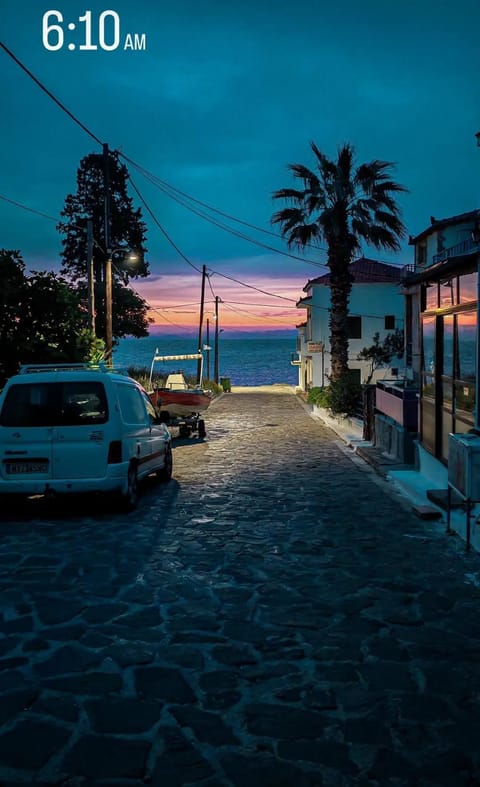 Landmark view, Sea view, Location, Quiet street view