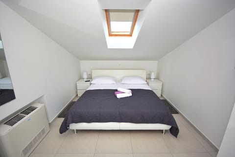 Apartment 3 with the private jacuzzi Apartment in Šibenik-Knin County, Croatia