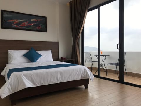 Bed, Balcony/Terrace, Photo of the whole room, Bedroom, Sea view
