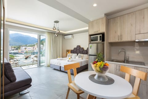 Kitchen or kitchenette, Photo of the whole room, Dining area, Bedroom