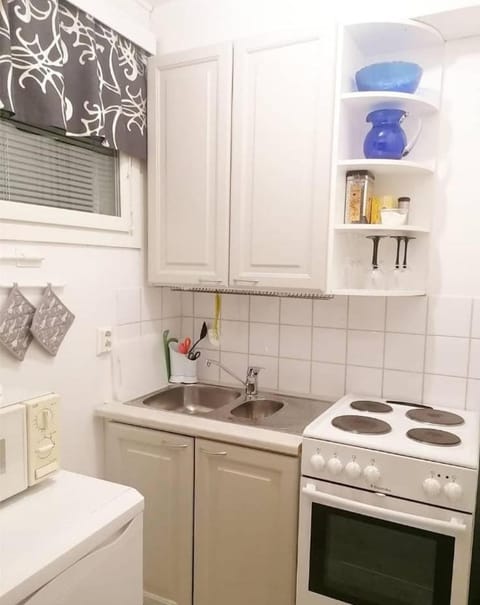 Coffee/tea facilities, Kitchen or kitchenette