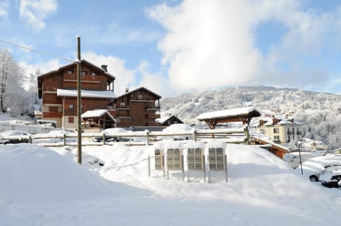 Property building, Winter