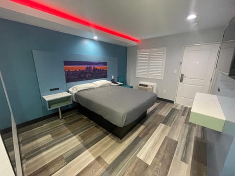 La Palma Motel, South Gate - Los Angeles area Motel in South Gate