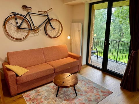 Living room, Seating area, Cycling