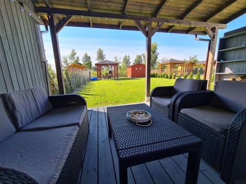 Balcony/Terrace, Garden view