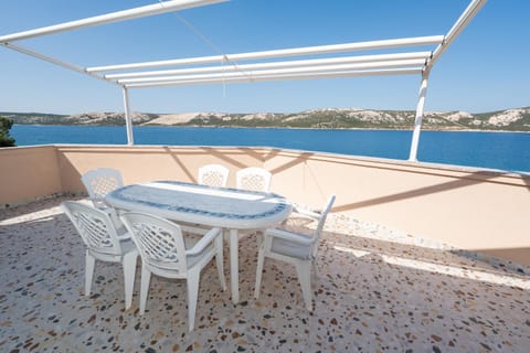 Apartmani Kaštel Apartment in Novalja