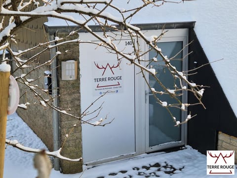 Property building, Property logo or sign, Winter, Logo/Certificate/Sign