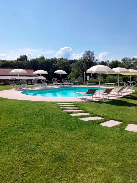 Garden, Swimming pool