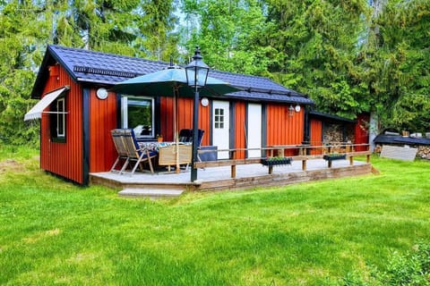 Property building, Patio, Garden
