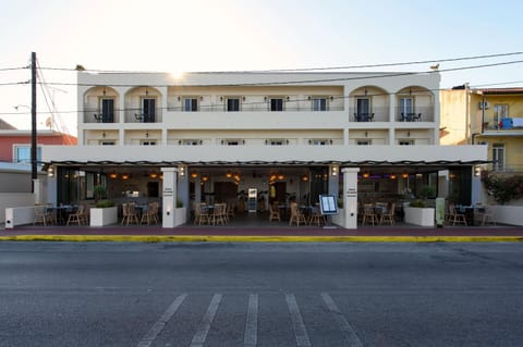 Ipsos Di Mare Hotel in Corfu, Greece