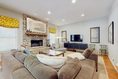 Grand Getaway House in Grand Beach