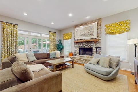 Grand Getaway House in Grand Beach